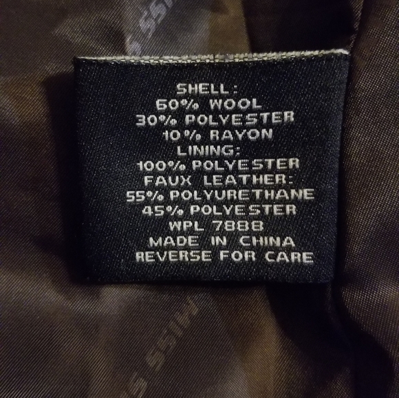 Heavy Wool Blend Belted Winter Coat - Picture 16 of 16